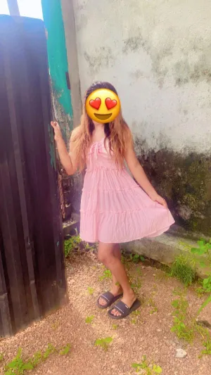 SL Ads මලී වයස 20 Cute Unmarried Young Girl Full Service & Full Body Massage 6000 Sri Lanka